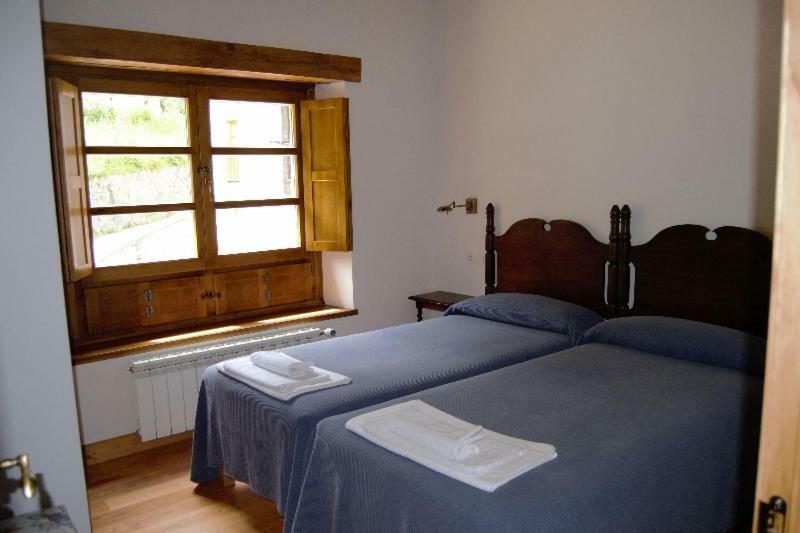 Corte Del Rondiellu 2 Onís Kültér fotó