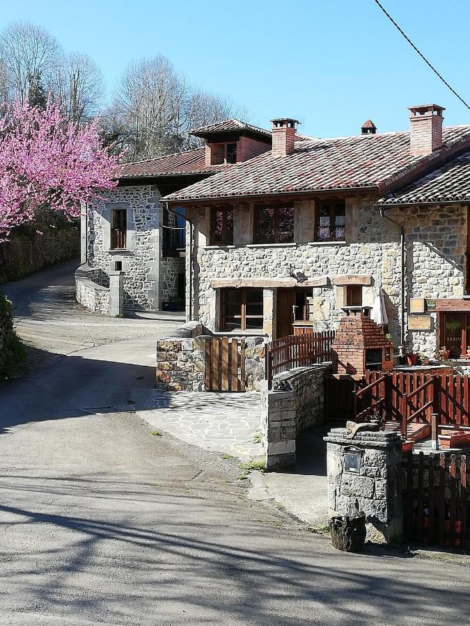 Corte Del Rondiellu 2 Onís Kültér fotó
